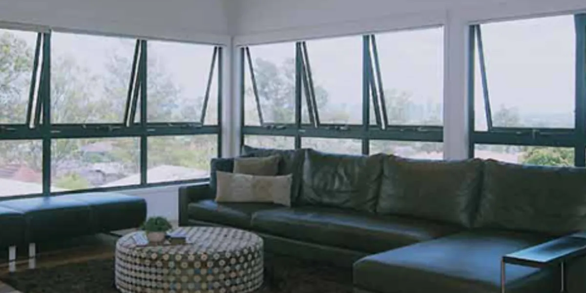 AWNING & CASEMENT WINDOWS featured image